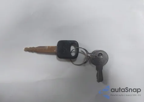 1999 Ford E-250 Commercial z USA, uszkodzony, nr VIN 1FTNE2424XHA67775